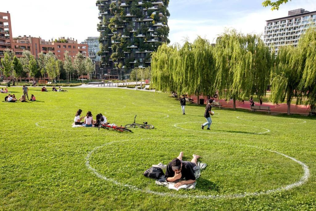 Modern Apartment - Walking Distance To Milan Central Station ภายนอก รูปภาพ